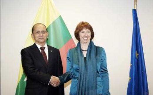 Miến Điện thả thêm 69 tù chính trị