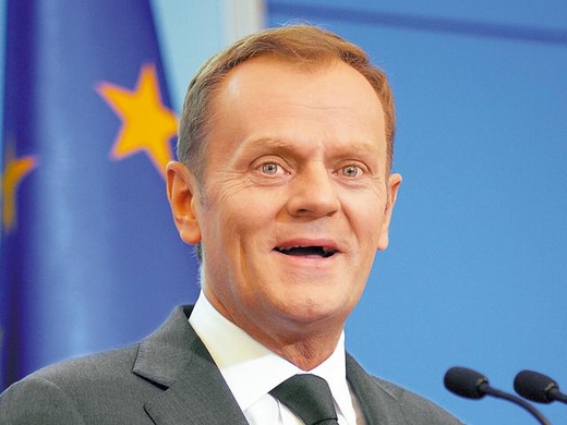 Chính phủ của Thủ tướng Ba Lan Donald Tusk vẫn đứng vững.