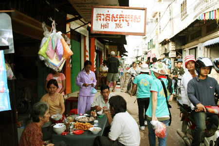 Tết Việt trên đất nước Chùa Tháp