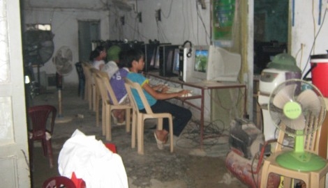 Những đứa trẻ... nửa phố thị