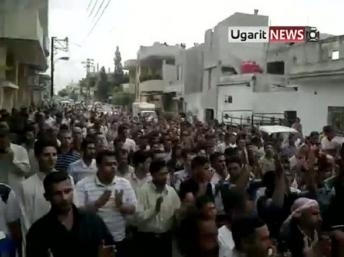 Hàng trăm ngàn người Syria biểu tình phản đối tổng thống