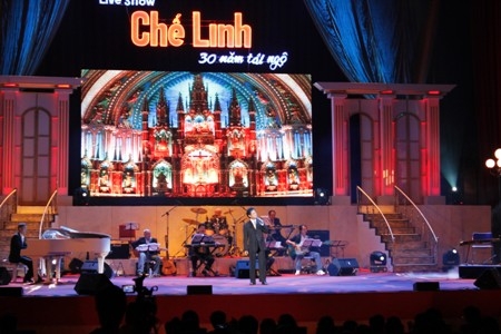 Liveshow Chế Linh vẫn chưa đủ điều kiện tổ chức