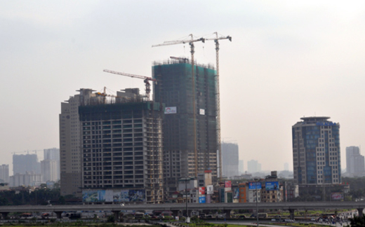 Địa ốc về tỉnh, bán rong tìm khách