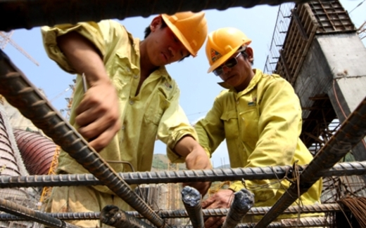 Lập chính sách trên ‘hiệu ứng phởn phơ’