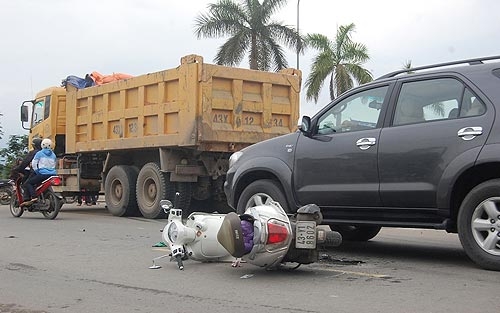 May rủi nhờ tài xế: Quanh năm thiếu ngủ