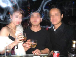 Dép lê đi vũ trường