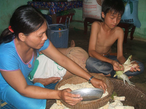 Làng biển "Vọng phu"