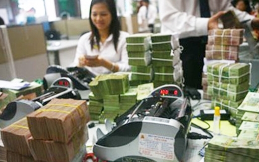 Đẩy gánh nặng nợ xấu về tương lai?
