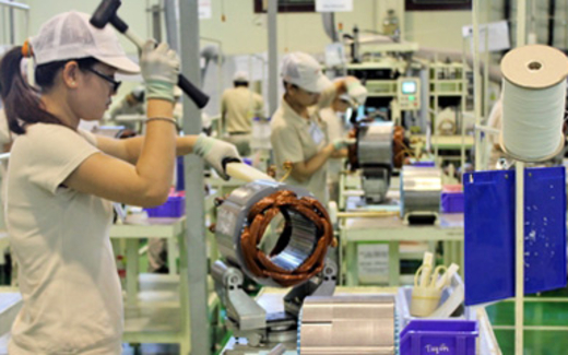 Thu hút FDI: Hào hứng hốt rác công nghệ