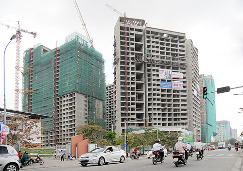 Bong bóng bất động sản còn tiếp tục xì hơi