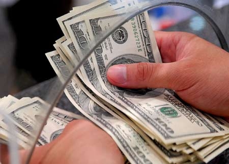 Thị trường ngoại tệ vẫn căng thẳng