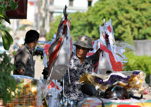 Làng hàng mã mùa lễ Vu Lan