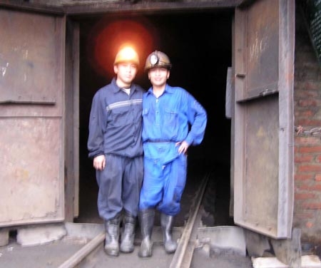 Phải nghiêm trị bọn côn đồ