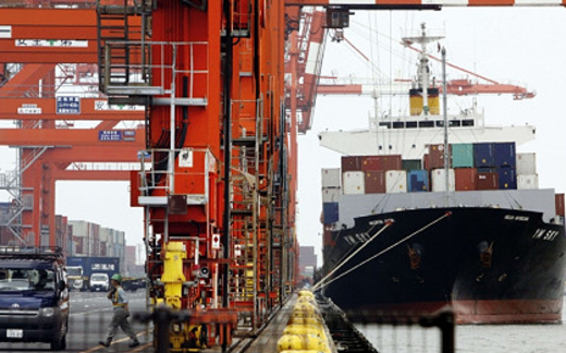 Nhật sắp thoát khỏi 15 năm giảm phát