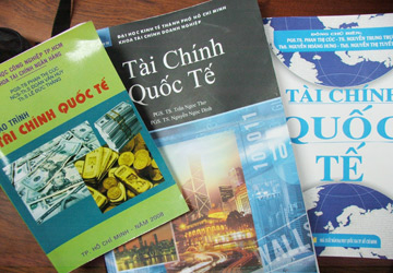 Vụ “đạo” giáo trình: PGS-TS Phan Thị Cúc không thừa nhận!