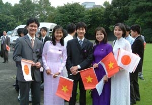 GẶP GỠ CÁC CỰU LƯU HỌC SINH VIỆT NAM TẠI BA LAN