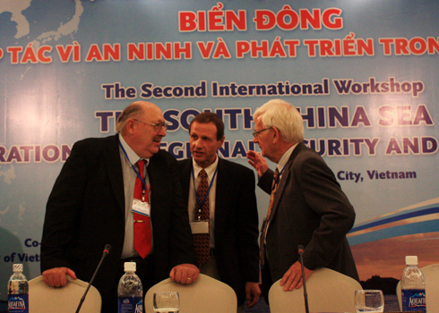Cách nào để có tự do hàng hải tại Biển Đông?
