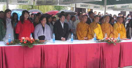 Du xuân vãn cảnh chùa Trúc Lâm – Kharkov