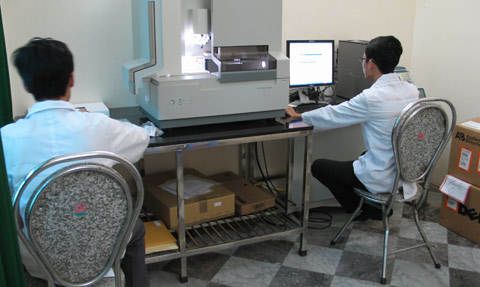 Bài 2: Đi xét nghiệm ADN để đỡ... 'nuôi ong tay áo'