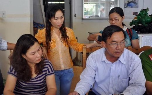 Du lịch tuột dốc vì "chặt chém"