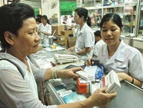 “Loạn” giá thuốc chữa bệnh, kể mãi không hết