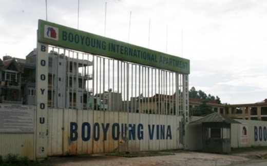 BĐS ngoại: Rầm rập đến, ồ ạt bỏ đi
