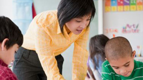 Đừng đổ tất cả lỗi lầm cho giáo dục