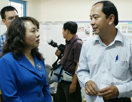 Nhiều bệnh nhi tay chân miệng chết oan