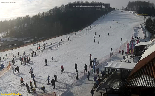 Trải nghiệm mùa đông gần Warszawa: Trượt tuyết, trượt băng và những hoạt động không thể bỏ lỡ!