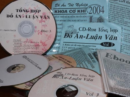 Muôn mặt “chợ” luận văn