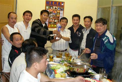 Hiệp hội Tenis TAVIP tiễn anh Nguyễn Xuân Lâm về nước