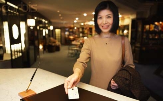 'Ẩn hoạ' nợ xấu từ thẻ tín dụng