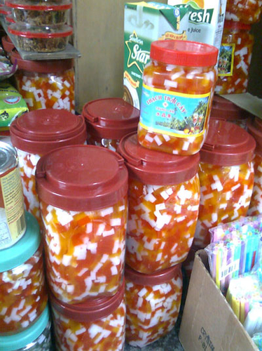 Hà Nội tràn ngập thạch rau câu chứa độc tố