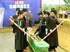 Lễ hội Tăm Khảu Mảu - nét văn hóa dân gian của người Tày Yên Bái
