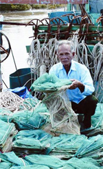 Cướp đêm lộng hành trên biển