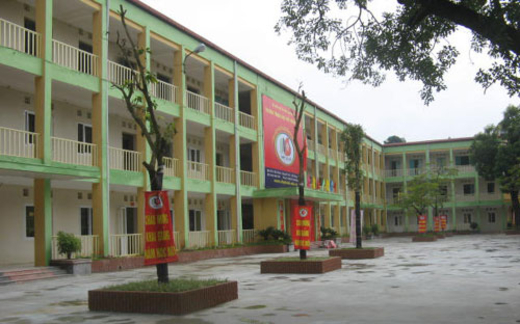 Học phí khủng, trường chất lượng cao hứa hẹn gì?