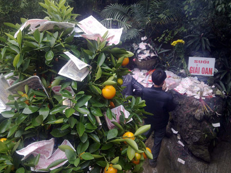 1.001 kiểu biến tướng của lễ hội