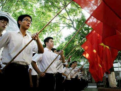 Phát ngôn ấn tượng: khuyến khích SV dấn thân vì chủ quyền