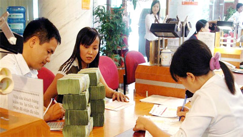 Lương tối thiểu chỉ đảm bảo... ăn no, đủ calo