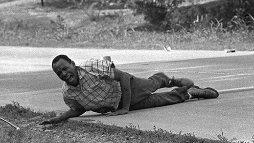 Ngày 06/06/1966: Nhà hoạt động dân quyền James Meredith bị bắn