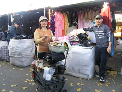 Từ một tiếng rao: “Ai cà phê, chè xanh, bánh ngọt…”