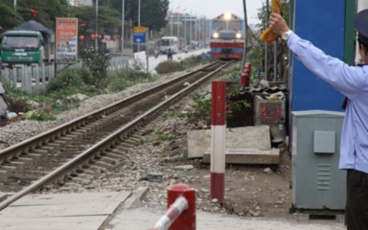 Có nên kéo lùi về... 100 năm trước