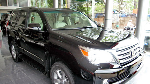 Giá tính thuế ôtô cao hơn giá bán 20.000 USD
