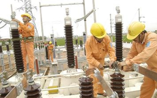 Tăng giá điện: Dân chưa kịp 'ý kiến'