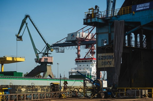 Ba Lan tuyên bố mỏ dầu lịch sử – thực chất hay truyền thông?