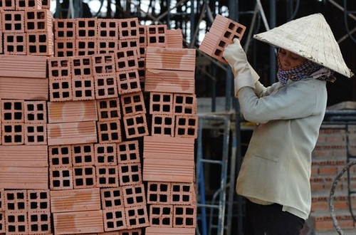Nợ nước ngoài: 42,2% GDP là bao nhiêu?