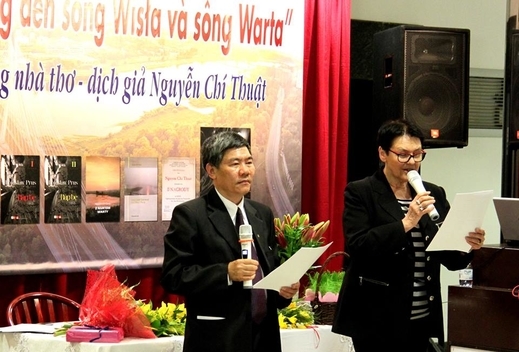 Giao lưu „Từ sông Hồng đến sông Wisła và sông Warta” với GS TS Nguyễn Chí Thuật