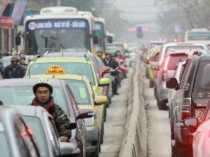 Gần 2.000 tỷ đồng giảm ùn tắc giao thông Hà Nội
