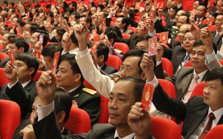 Nguyên Chủ tịch Quốc hội bàn về phương thức cầm quyền của Đảng