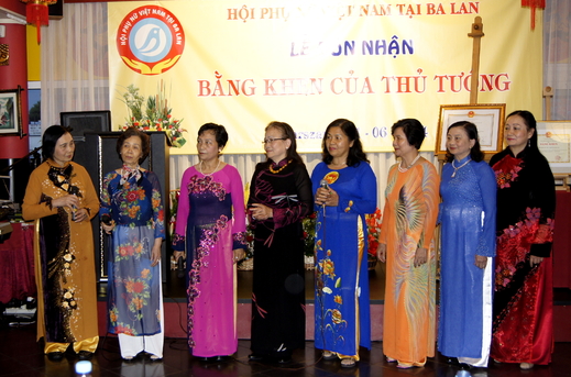 Những bông hoa thế hệ F1